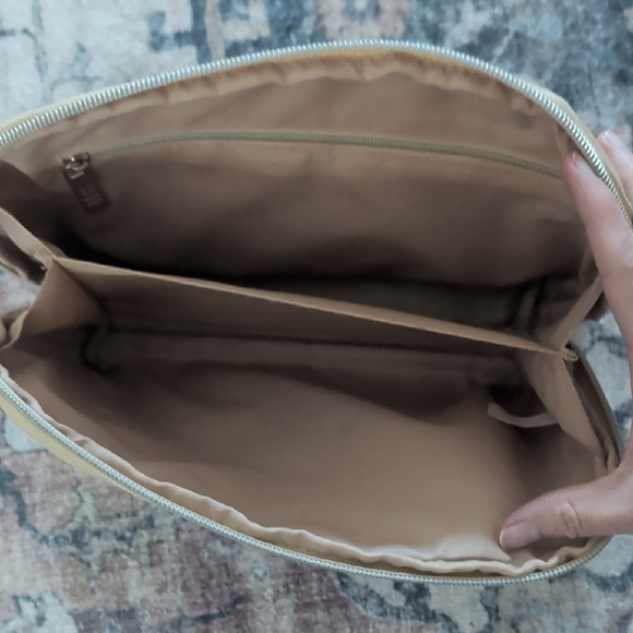 BEIS Tan Travel Pouch - Picture 4 of 5